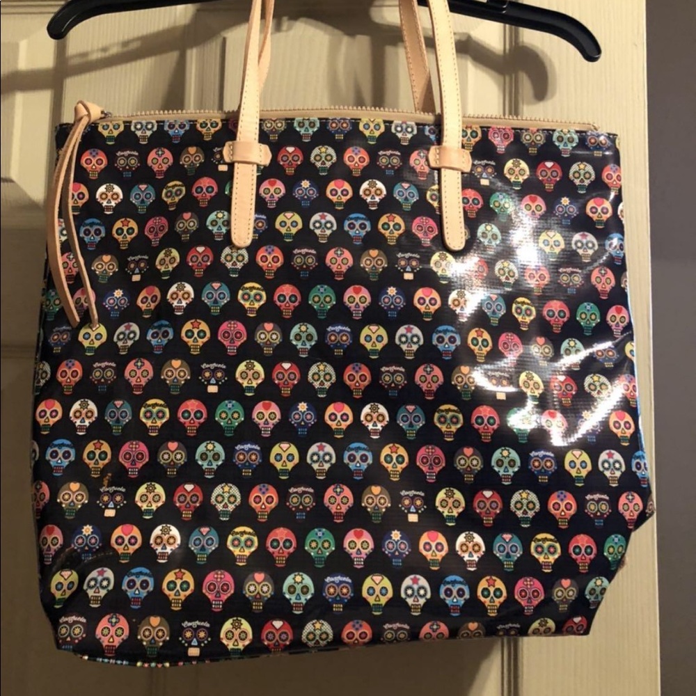 Consuela tote
